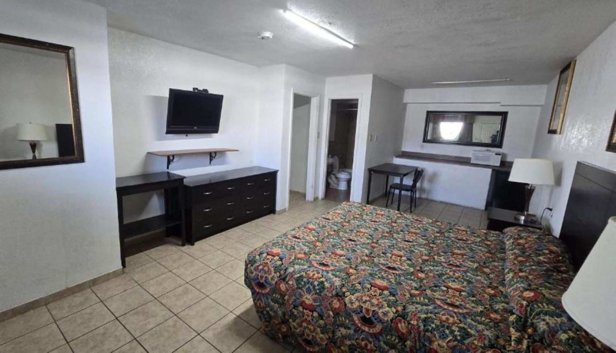 Super 7 Inn By Oyo San Antonio Nw Medical Center Eksteriør bilde